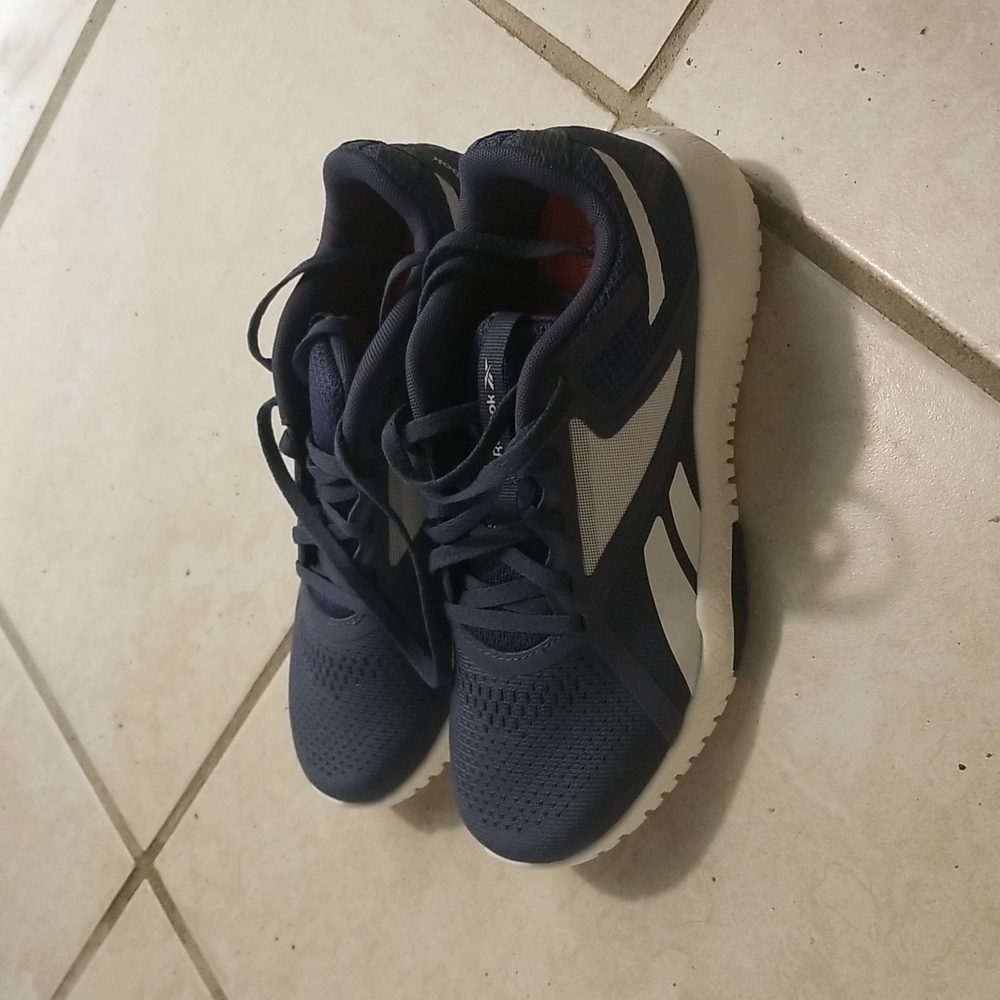 Reebok Sneakers